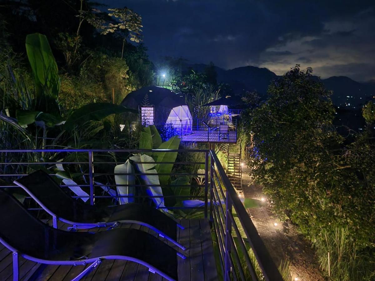 فندق Solaris Glamping Exclusive Tena المظهر الخارجي الصورة