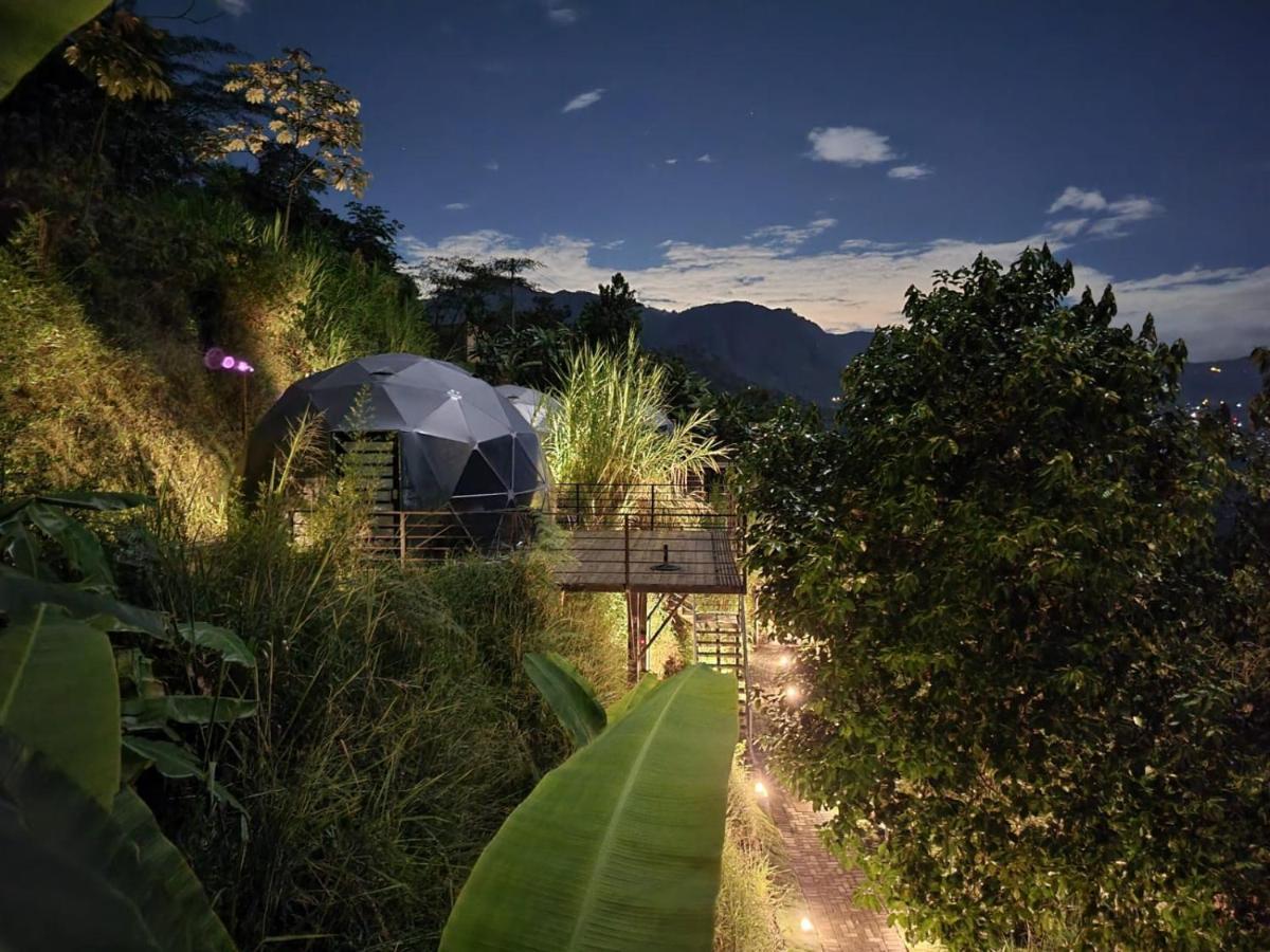 فندق Solaris Glamping Exclusive Tena المظهر الخارجي الصورة